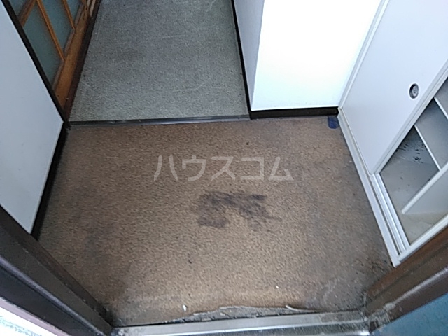 18/26 エントランス