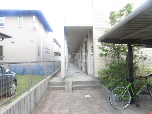 15/25 エントランス