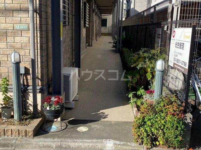 16/22 エントランス