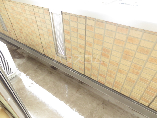 18/30 バルコニー