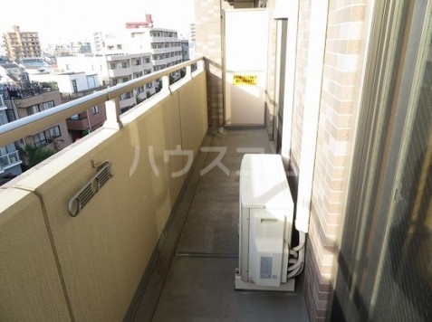 17/27 バルコニー