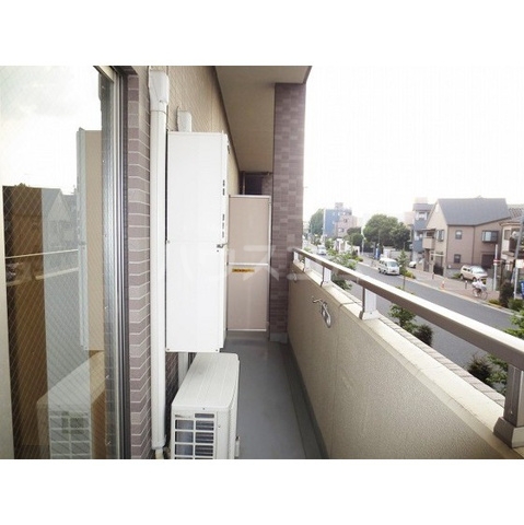 13/26 バルコニー