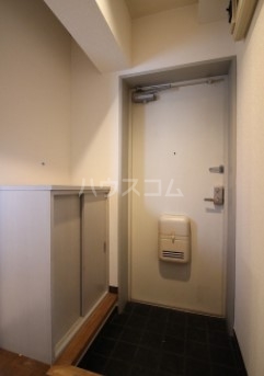 15/23 玄関