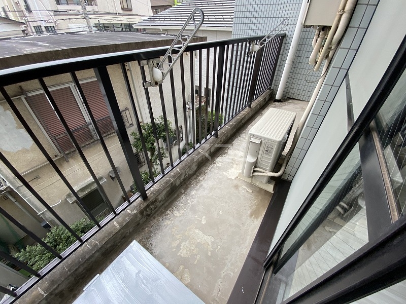 23/30 バルコニー