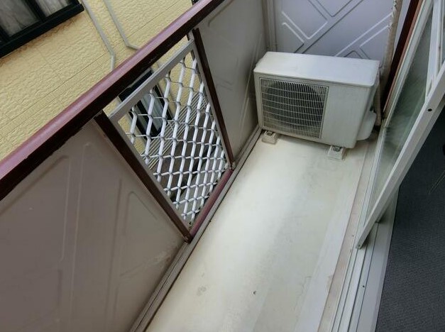 13/18 バルコニー