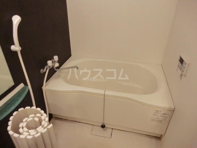 14/30 浴室