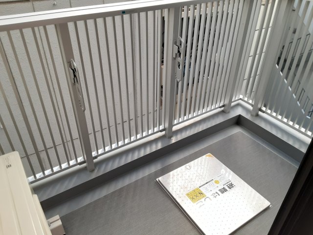 13/30 バルコニー