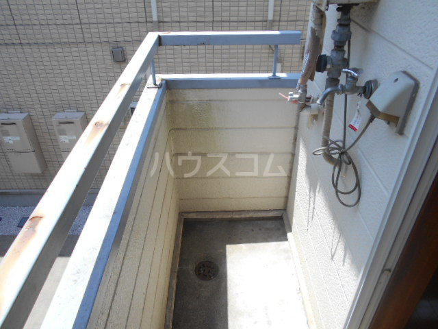 23/30 バルコニー