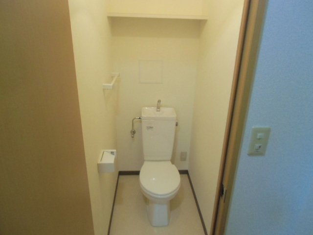 14/25 トイレ