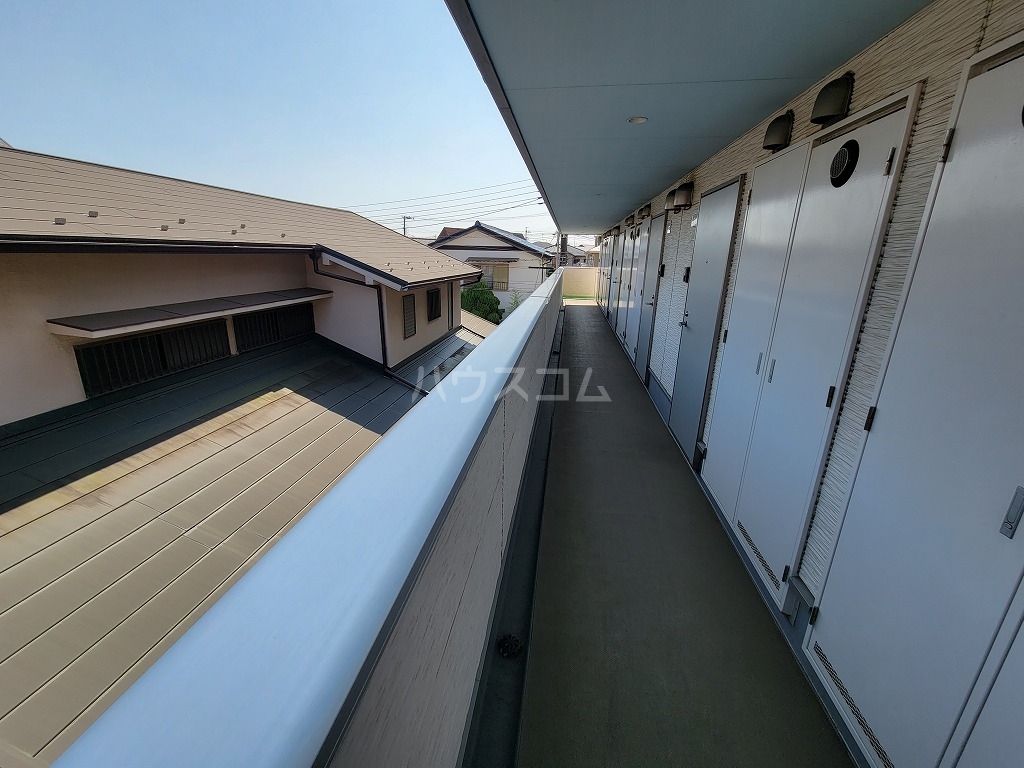 20/30 バルコニー