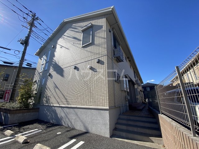 2/4 外観