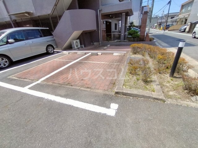 14/24 駐車場