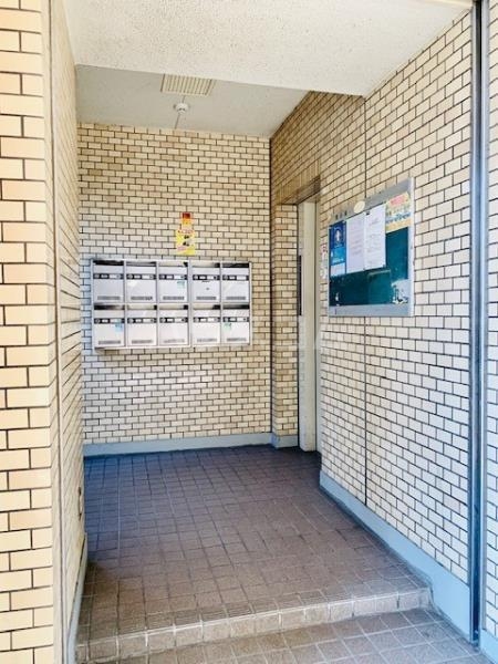 3/4 エントランス