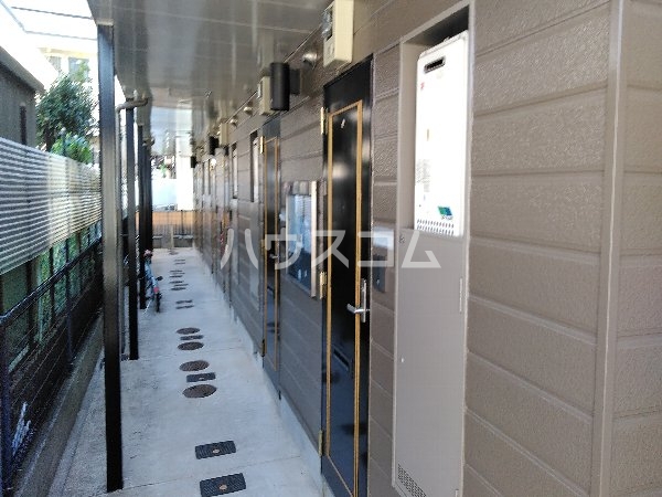 19/28 エントランス