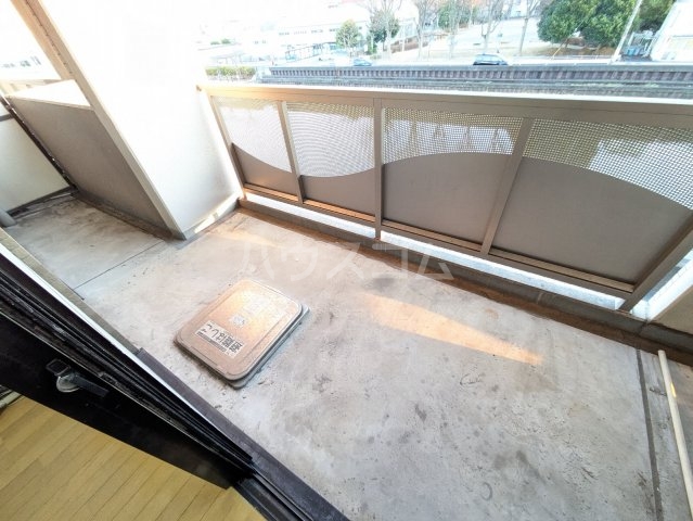 15/23 バルコニー