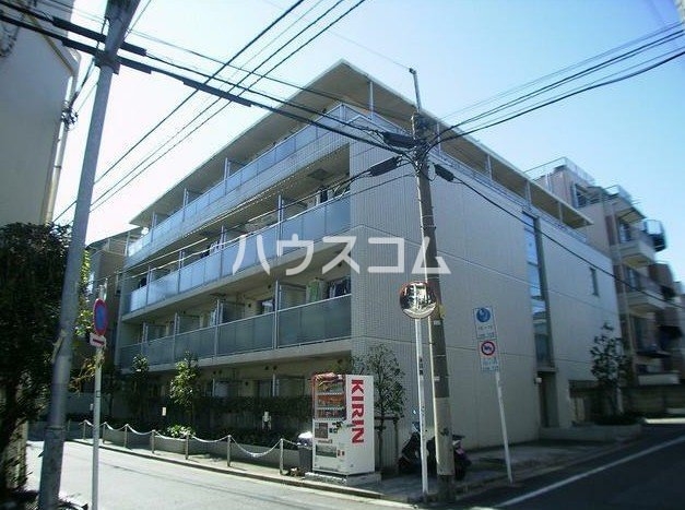 14/23 エントランス