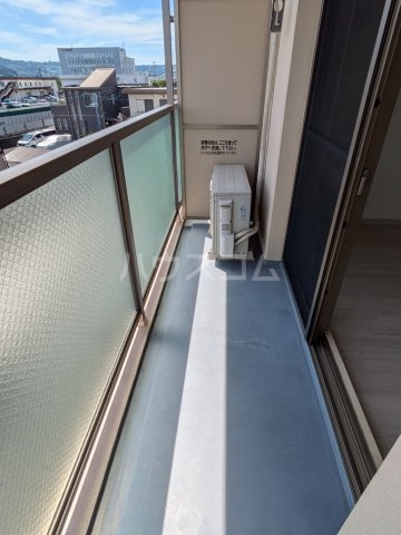 19/26 バルコニー