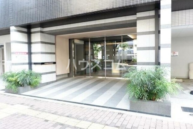 20/25 エントランス