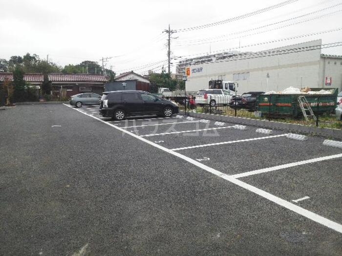 16/26 駐車場