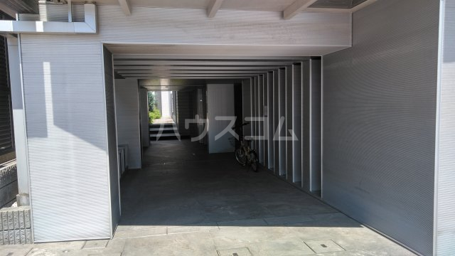 20/26 エントランス