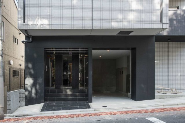 17/24 エントランス