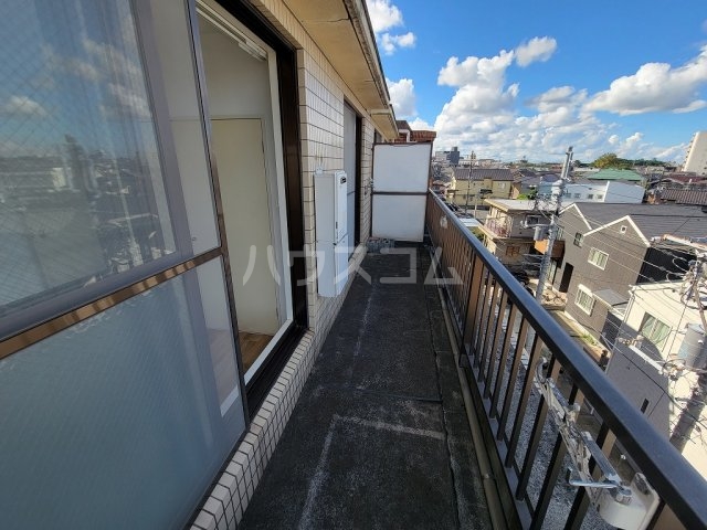 29/30 エントランス