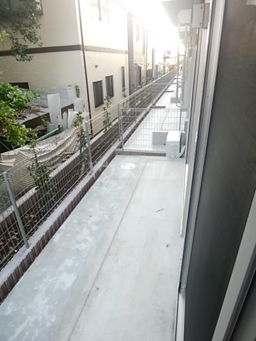 19/30 バルコニー