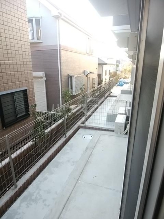 17/30 バルコニー