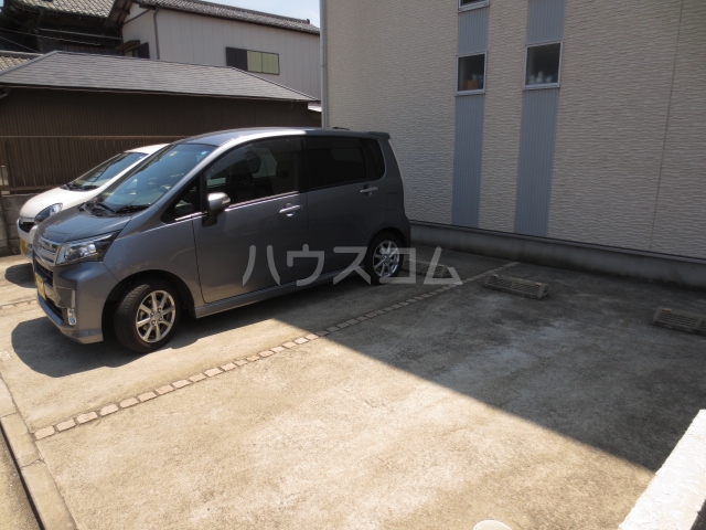 2/11 駐車場