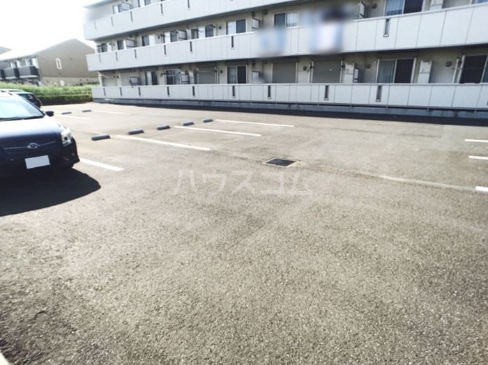 3/13 駐車場