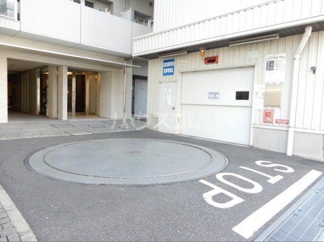 20/29 駐車場