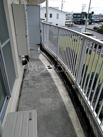 19/25 バルコニー