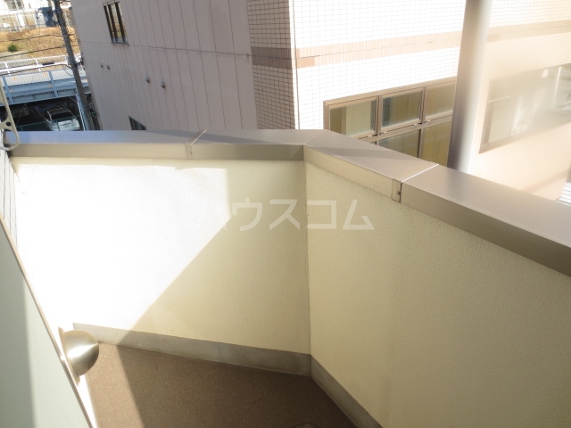 18/28 バルコニー