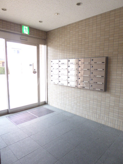 21/28 エントランス