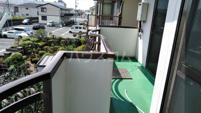 19/28 バルコニー