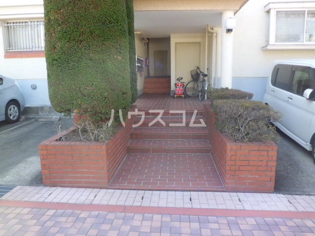 3/8 エントランス