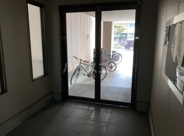 2/10 エントランス