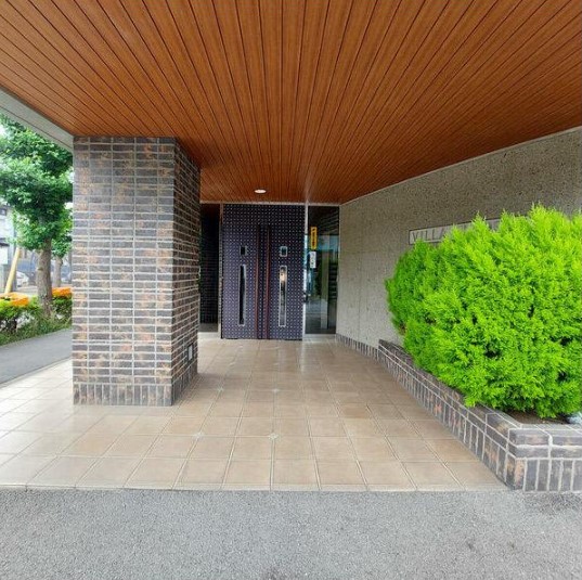 15/25 エントランス