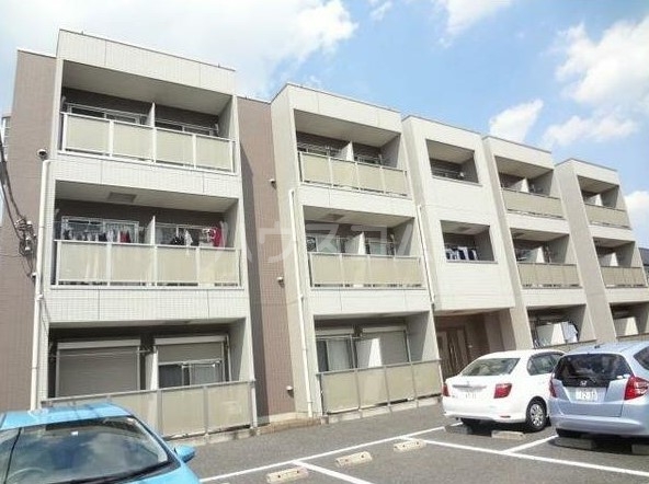 14/25 駐車場
