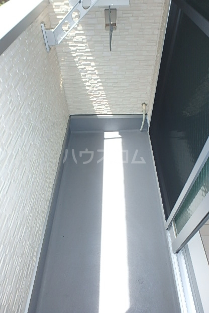 16/27 バルコニー