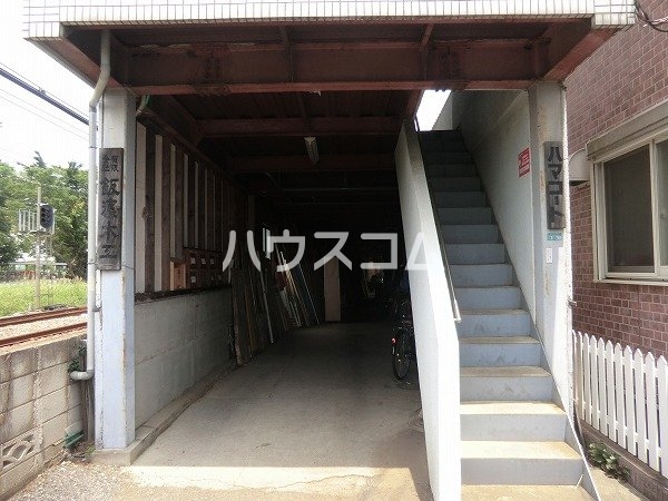 17/25 エントランス