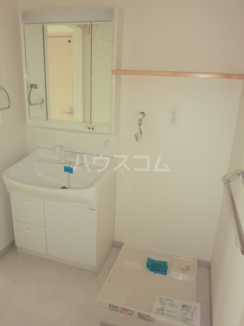 15/28 洗面