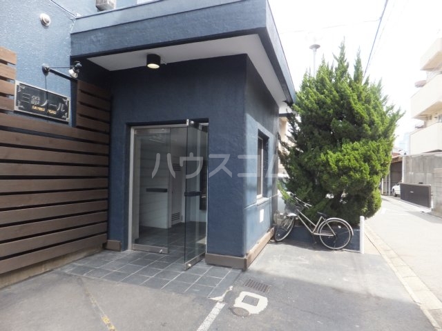 21/29 エントランス