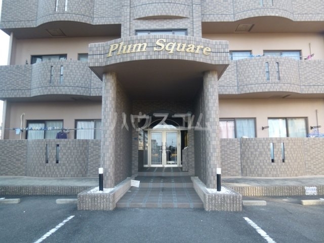 14/23 エントランス