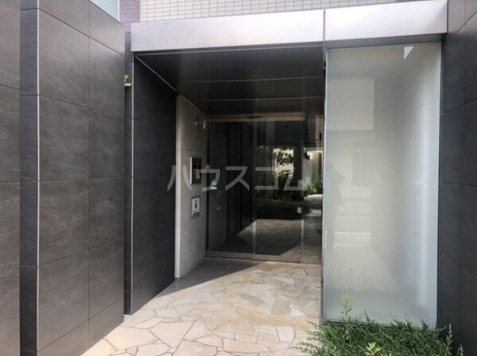 20/25 エントランス