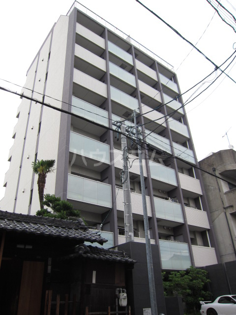 2/8 外観