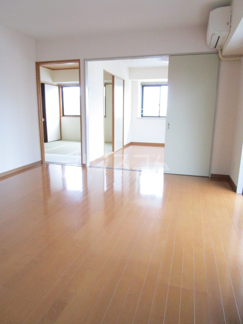 5/30 リビング/ダイニング