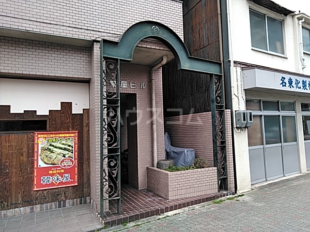 17/25 エントランス