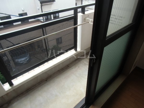 20/30 バルコニー