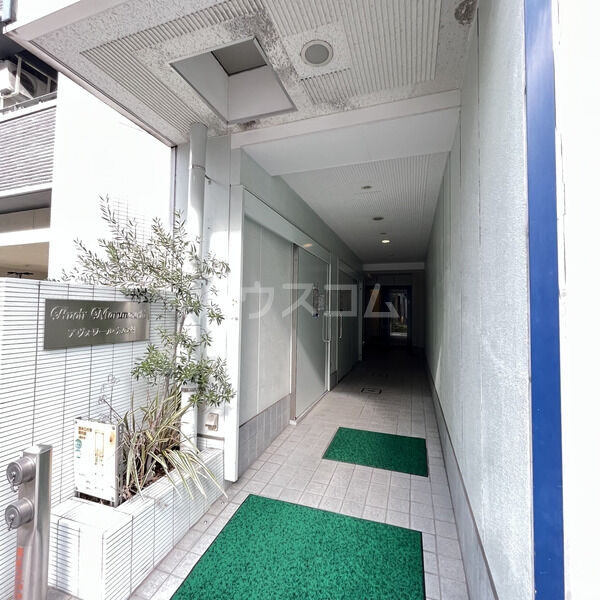 3/6 エントランス